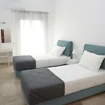 Kontis Apts Pelekas