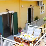 Lejlighed Kontis Apts