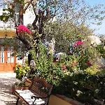Kontis Apts Lejlighed