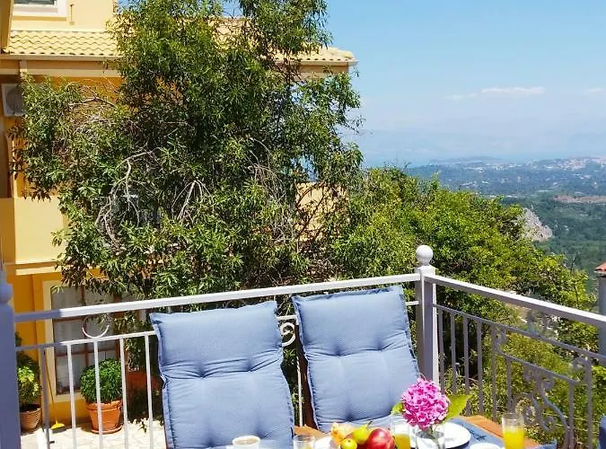 Kontis Apts Апартаменты *