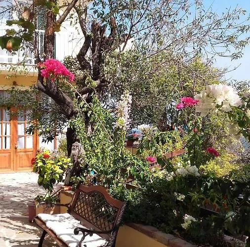 Kontis Apts Апартаменты