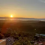Kontis Apts * Пелекас