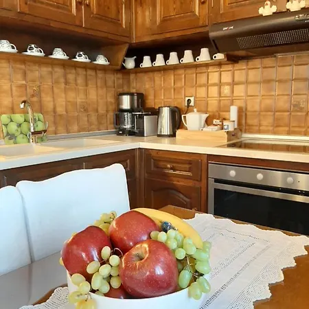 Kontis Apts * ペレカス