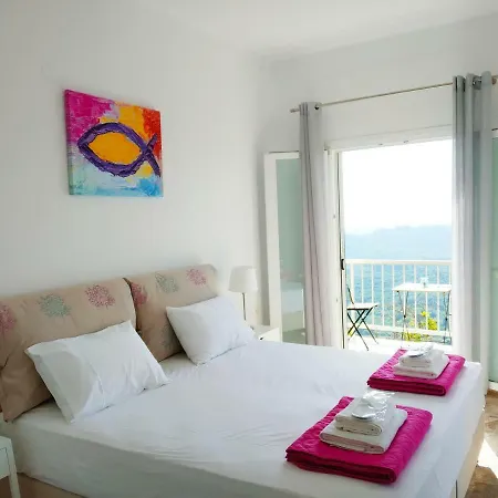 아파트 Kontis Apts