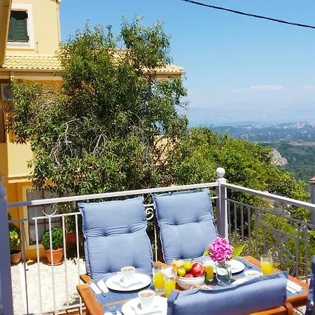 Kontis Apts Apartament *