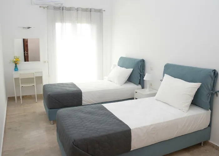 Kontis Apts Pelekas